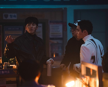 โคตรแค้นโคตรเดือด! “The Manipulated” ซีรีส์เกาหลีสุดปังที่ใคร ๆ ก็พูดถึง เจาะลึกบทบาท “อีกวางซู” พลิกภาพจำสู่ตัวร้าย “Baek Dokyung” ผู้อยู่เบื้องหลังค